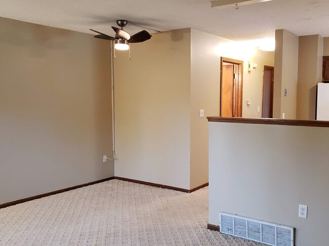 Building Photo - 4205 22nd Ave NW