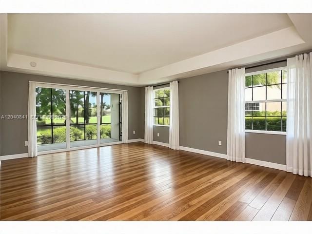 Building Photo - 10130 Bellavista Cir
