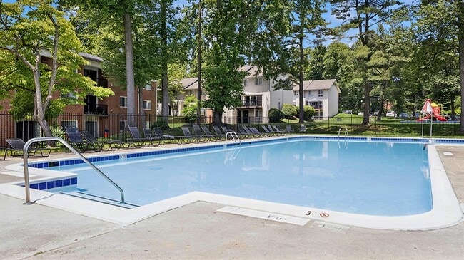 Building Photo - Oakfield Apartment Homes