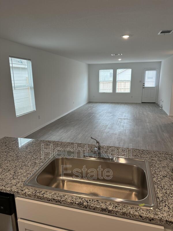 Building Photo - 5813 Texas Spur