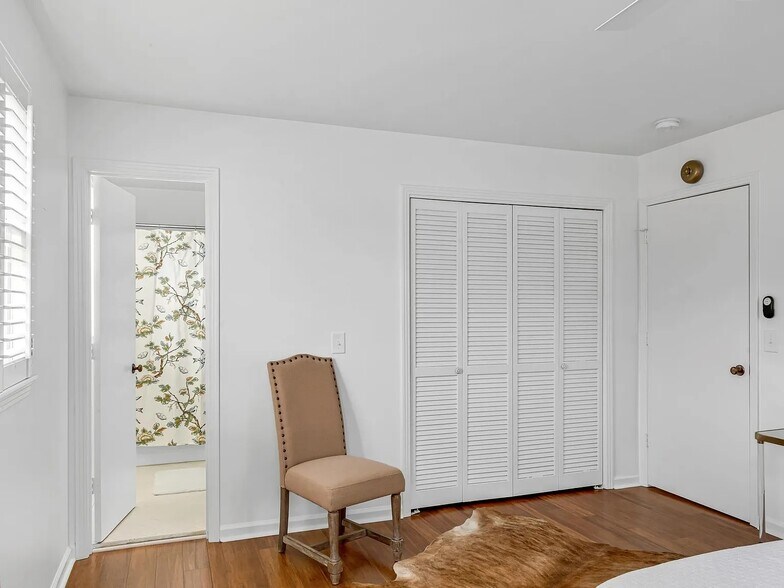 Building Photo - 5104 Victoria Cv