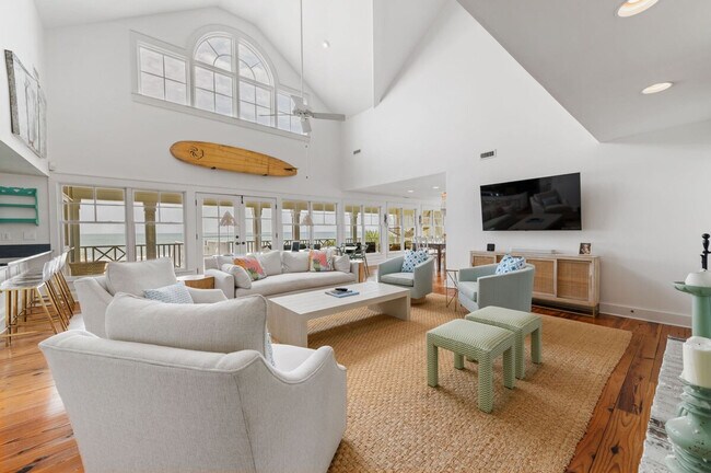 Primary Photo - 1277 Debordieu Blvd