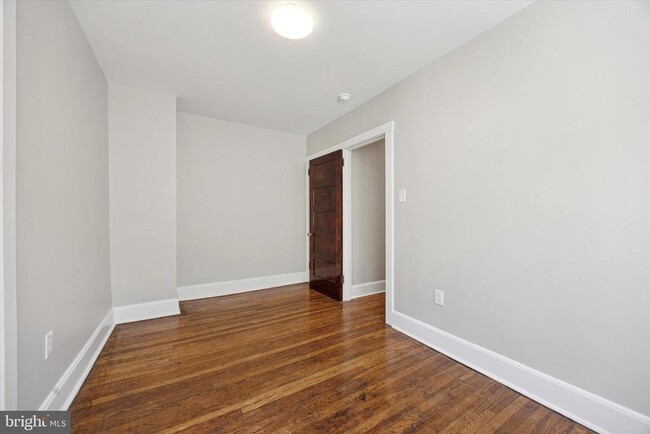 Building Photo - 241 Haverford Ave