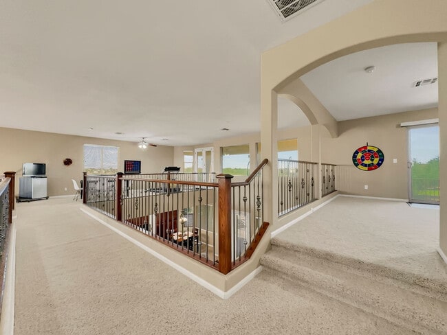 Building Photo - 22025 Cline Ct