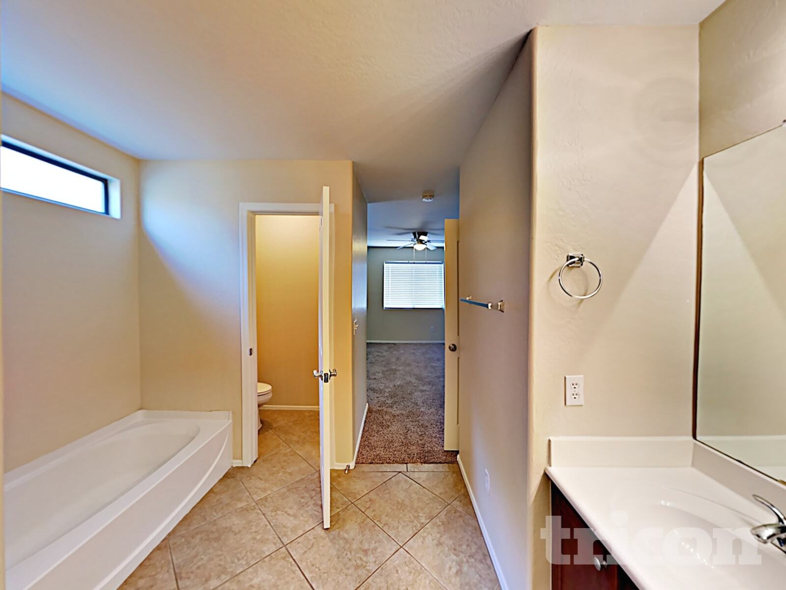Building Photo - 45015 Bahia Dr