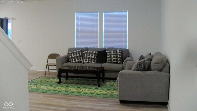 Building Photo - 5916 Sunstone Rd