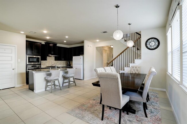 Building Photo - 4710 Camlann Ct