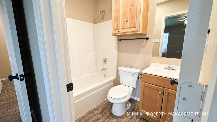 Building Photo - 2419 N Ave O