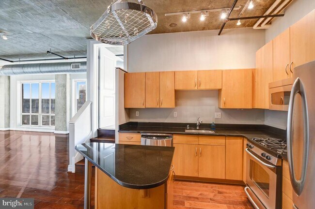 Building Photo - 301 Massachusetts Ave NW