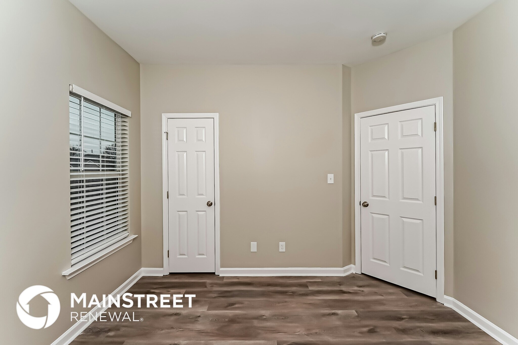 Building Photo - 1008 Lexington Dr