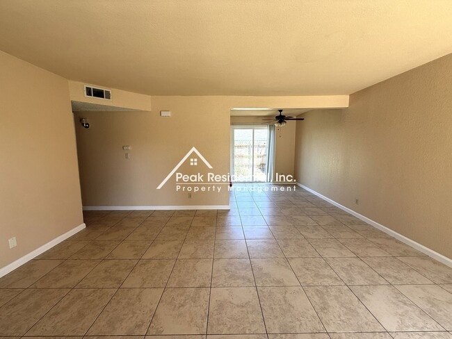 Building Photo - 8907 Rancho Grande Ct