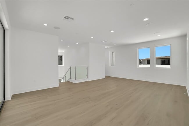 Building Photo - 168 Creation