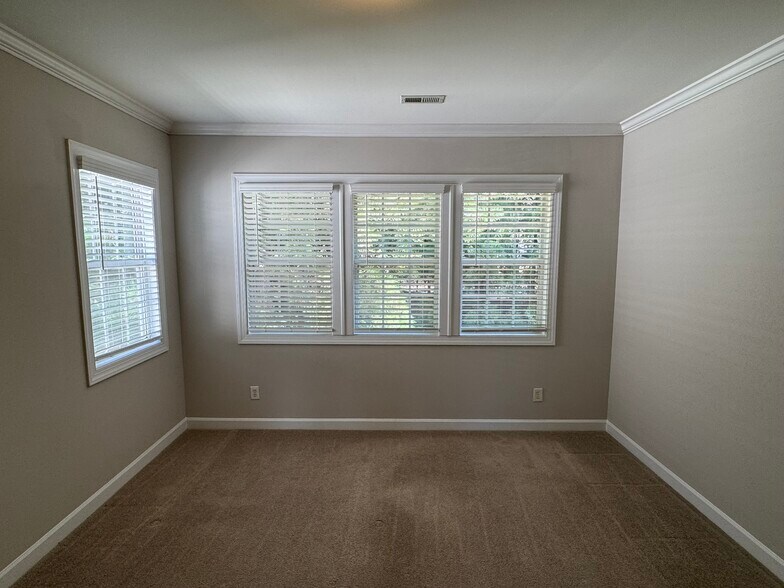 Building Photo - 11432 McGinns Trace Ct