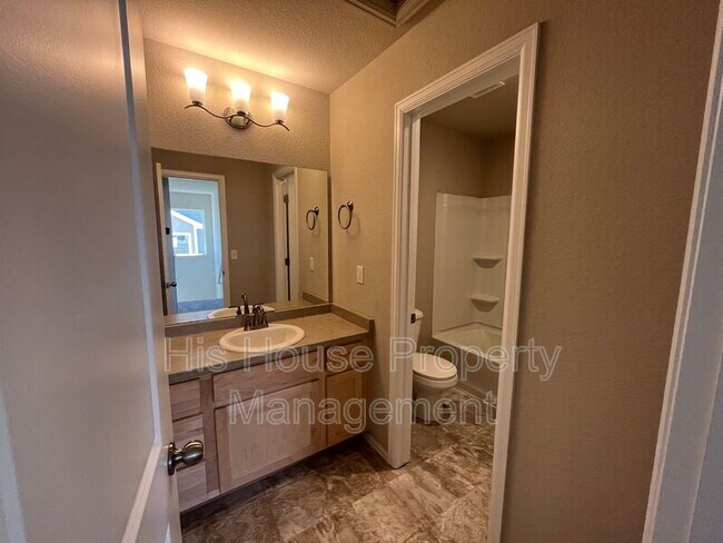 Building Photo - 5551 W 29th St