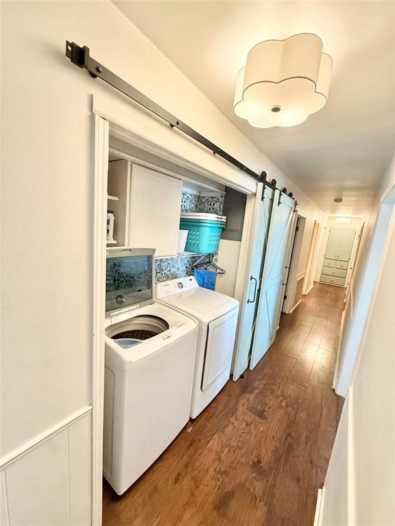 Building Photo - 1305 E Andy St