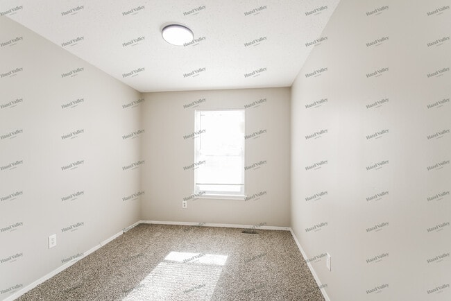 Building Photo - 1365 Warrior Song Way