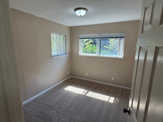 Building Photo - Massive 3-Bedroom El Cerrito Home Minutes ...
