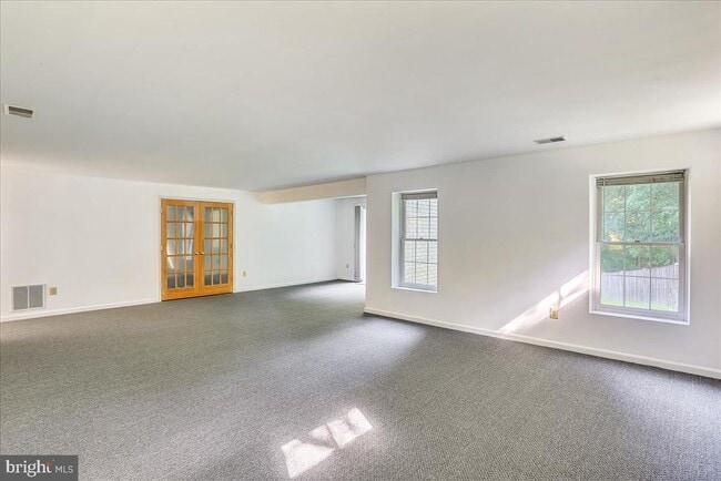 Building Photo - 18518 Gingerbread Ln