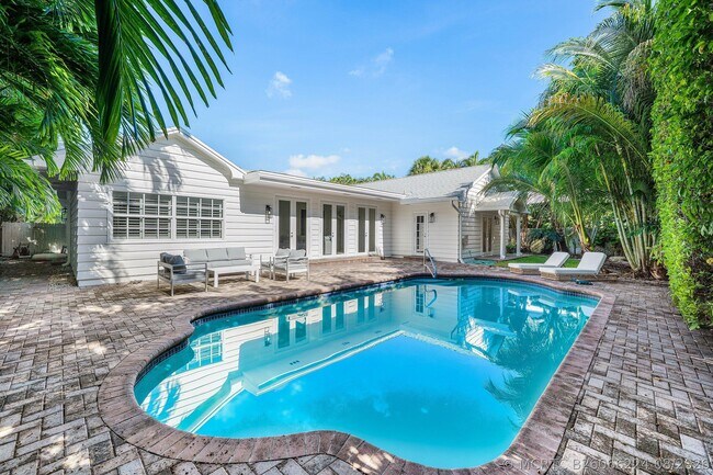 Building Photo - 5555 N Ocean Blvd