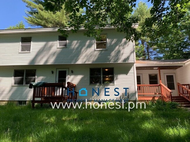 Primary Photo - 668 Pond Rd