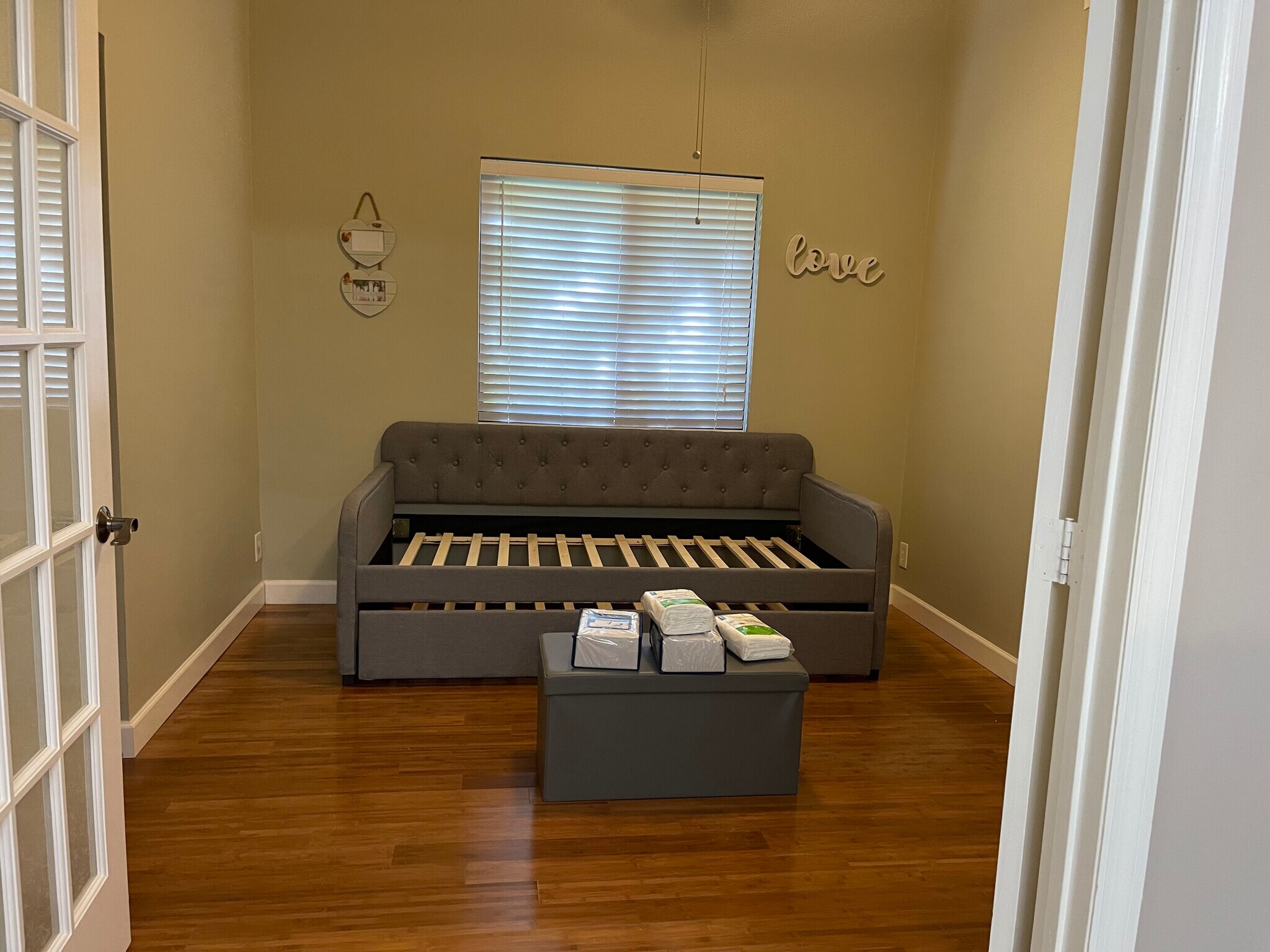 Guess bedroom - 7942 Lexington Club Blvd