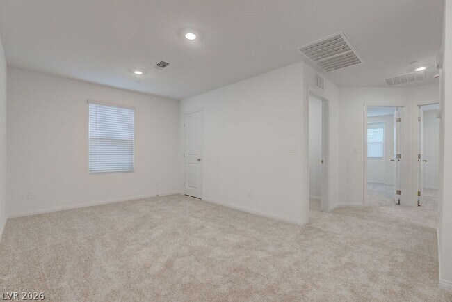 Building Photo - 2744 Tricase St