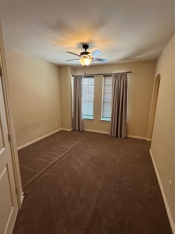 Building Photo - 6464 Naples Dr