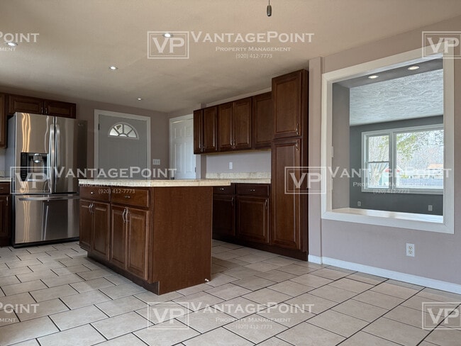 Building Photo - 1332 Fatima St