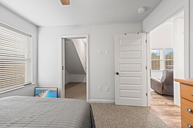 Building Photo - 4152 Ward Cove Dr