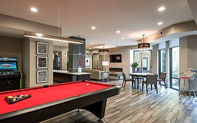 Building Photo - 1520 Fannin St