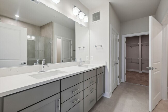 Building Photo - 106 Saint Ives Pl