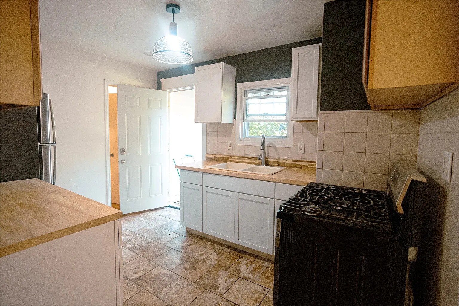 Building Photo - 1171 21st St