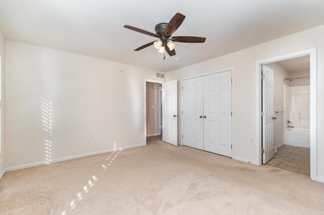 Building Photo - 3029 H Meridian Commons