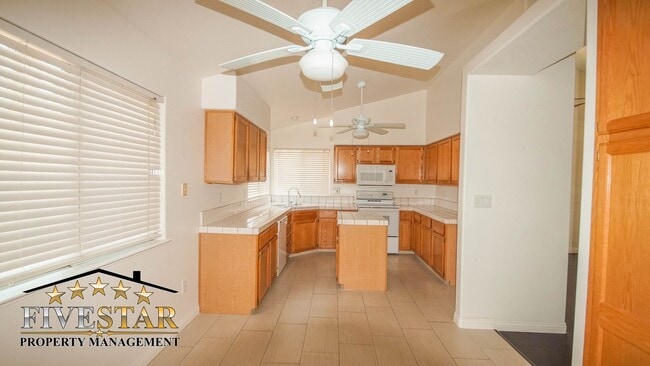 Building Photo - House for Rent on 4938 Shorebird Drive