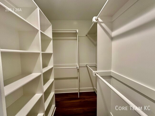 Building Photo - 7708 Main St