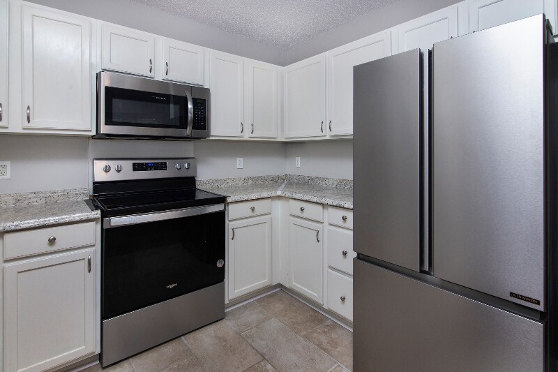 Building Photo - 10430 Brawley Ln