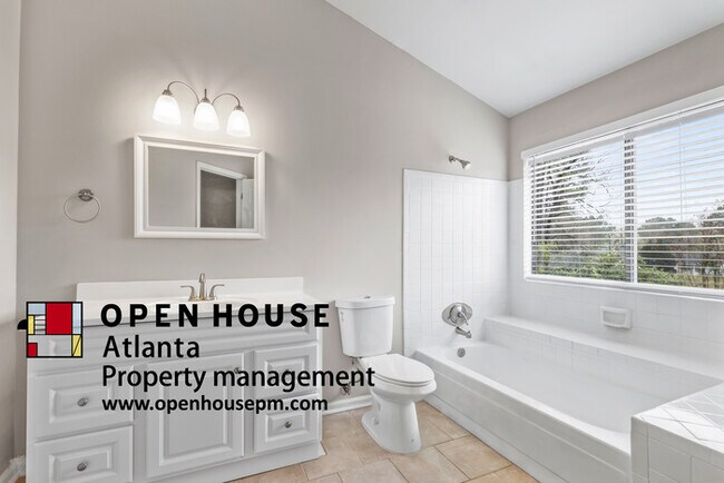 Building Photo - 521 Roys Ct, Lawrenceville