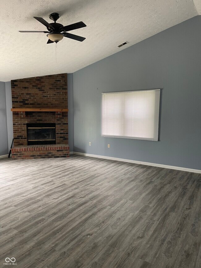 Building Photo - 6268 Glenshire Ln