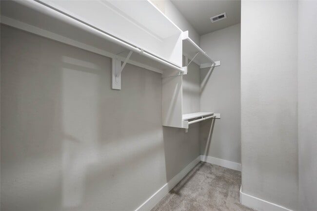 Building Photo - 4410 Rosemont St