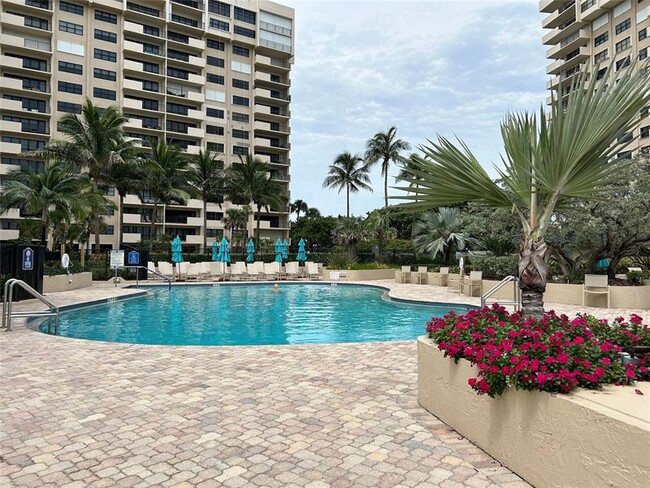 Building Photo - 4900 N Ocean Blvd