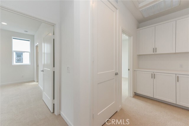 Building Photo - 115 Allusion