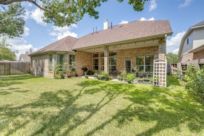 Building Photo - 5722 Ballina Canyon Ln