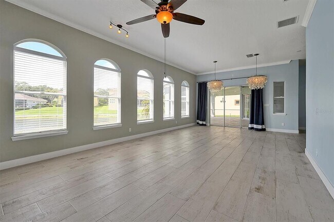 Building Photo - 231 Lakay Pl