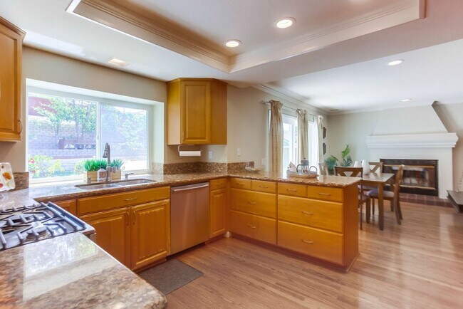 Building Photo - Stunning 4 Bed, 3 Bath Home on Cul-de-Sac in Scripps Ranch - No Pet Allowed