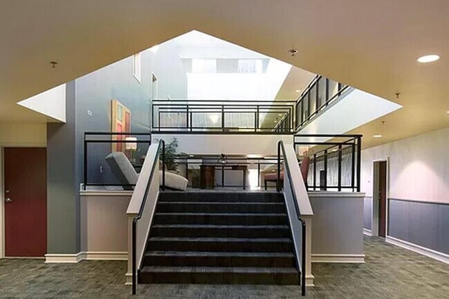 Building Photo - 3311 Yupon St