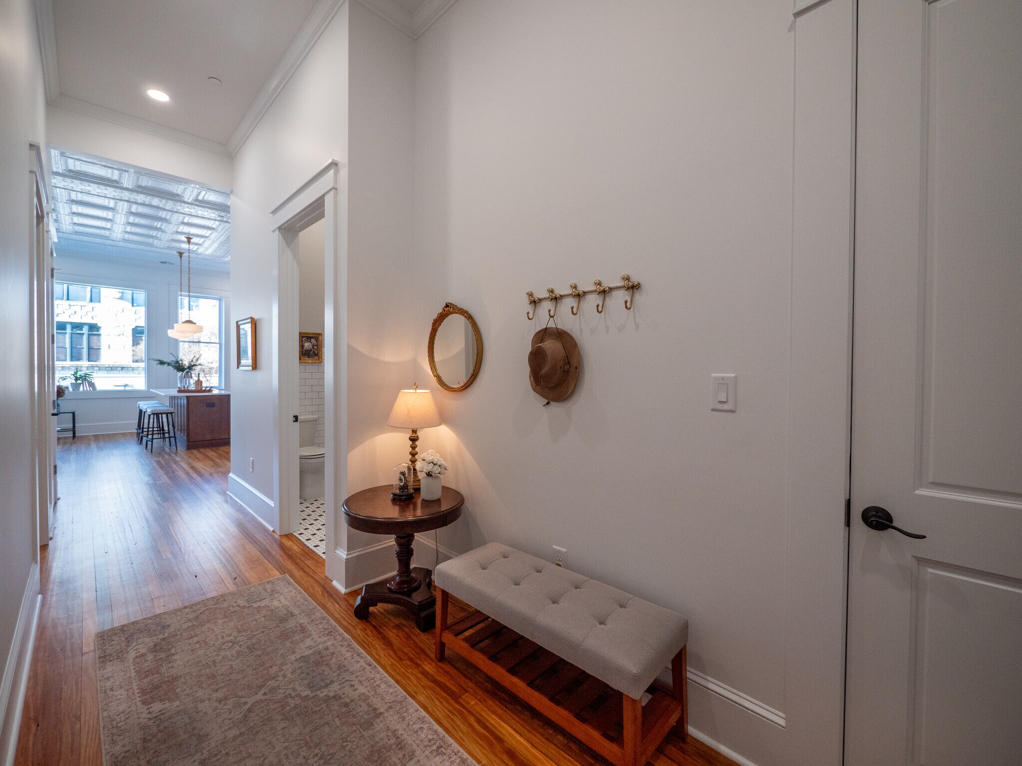 Building Photo - 121 N Main St