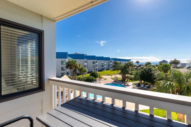 Building Photo - 497 Plantation Rd