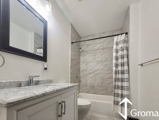 Building Photo - 19 Peverell St