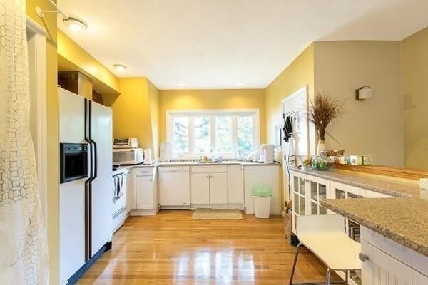 Building Photo - 137 Sutherland Rd