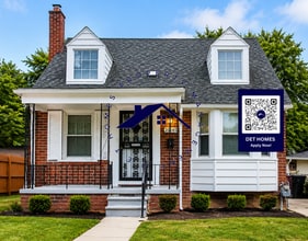 Building Photo - 20245 Manor-